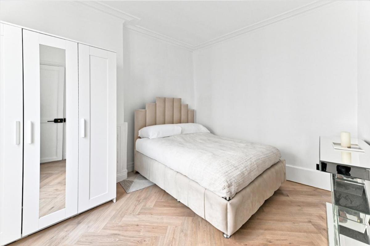 Modern Moulin Rouge Appartement